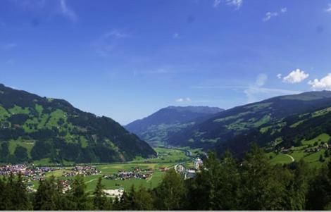 Landhaus Alpenjaeger Hainzenberg Exteriör bild